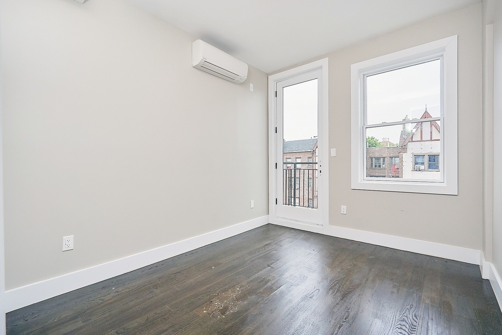 2025 Nostrand Avenue - Photo 9