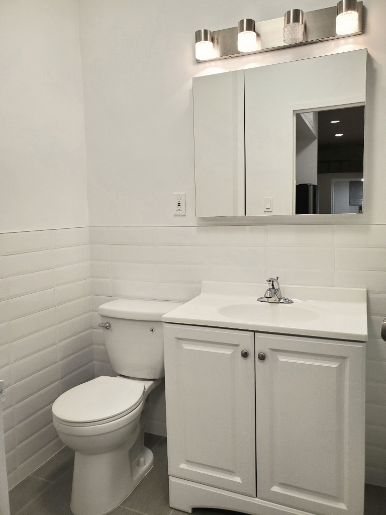 220East 81st Street - Photo 2