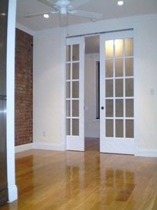 279 East 10th street - Photo 1