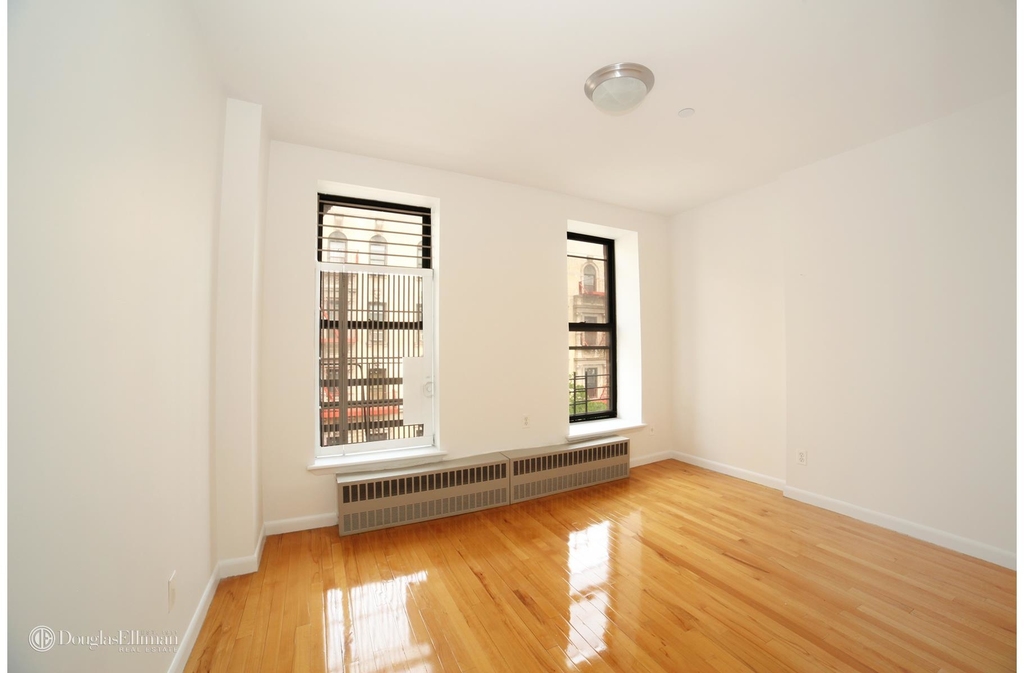 280 West 113th St - Photo 4