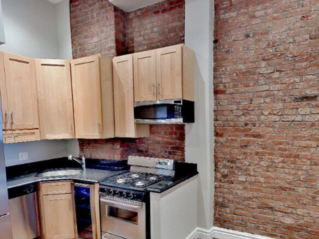 83rd Street and 3rd Avenue  - Photo 2