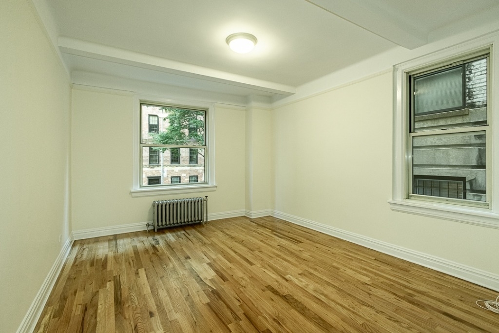 25 East 10th Street - Photo 3