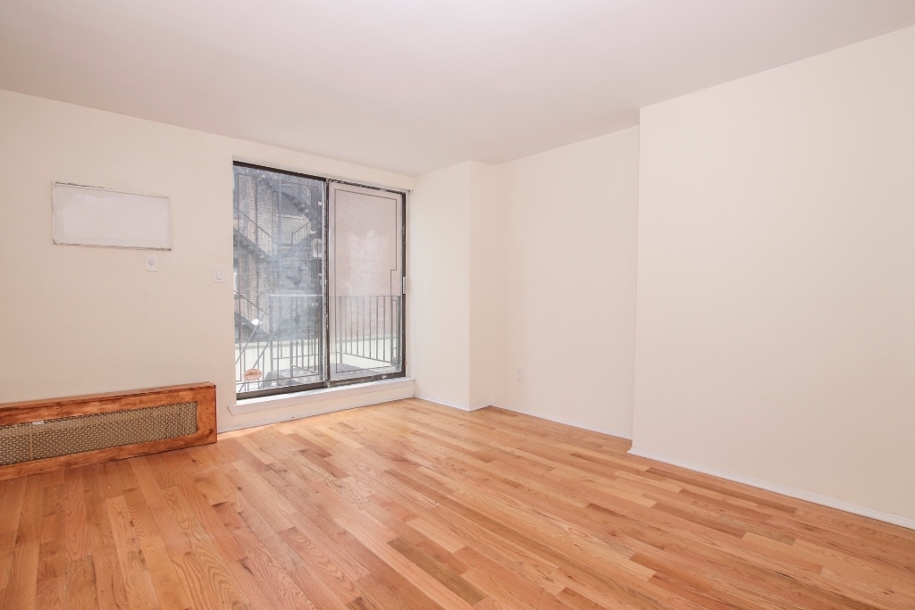 7-9 East 32nd street  - Photo 3