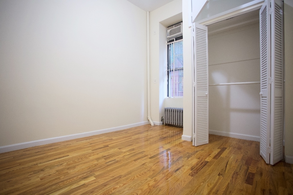 205 East 94th Street - Photo 4