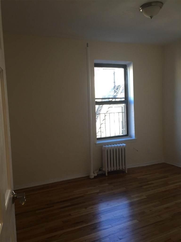 247 West 21st Street - Photo 4