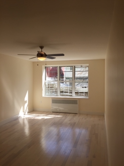 1775 East 18th Street - Photo 3