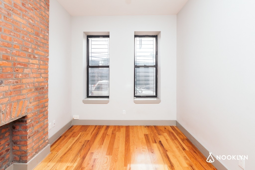 179 Woodward Ave, Ridgewood, Queens.  - Photo 2