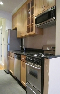 346 E 18th - Photo 4