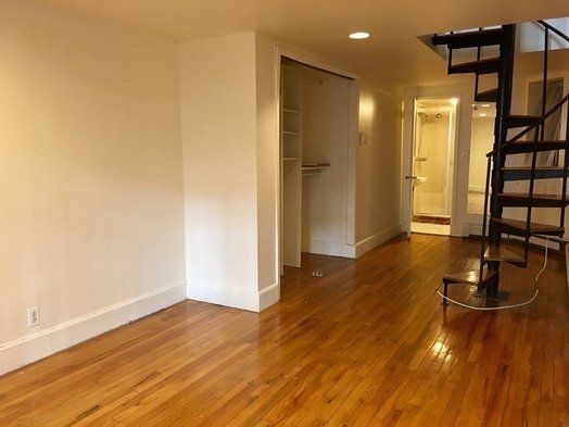 422 East 83st Ny Ny - Photo 9