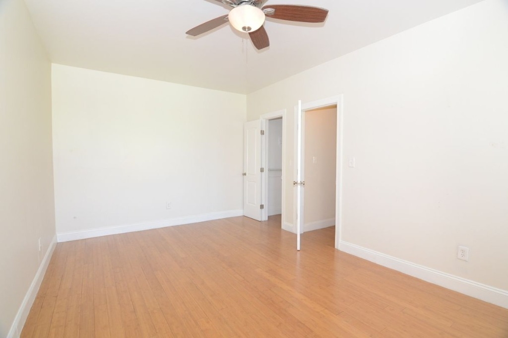 80 Woodruff Avenue - Photo 3