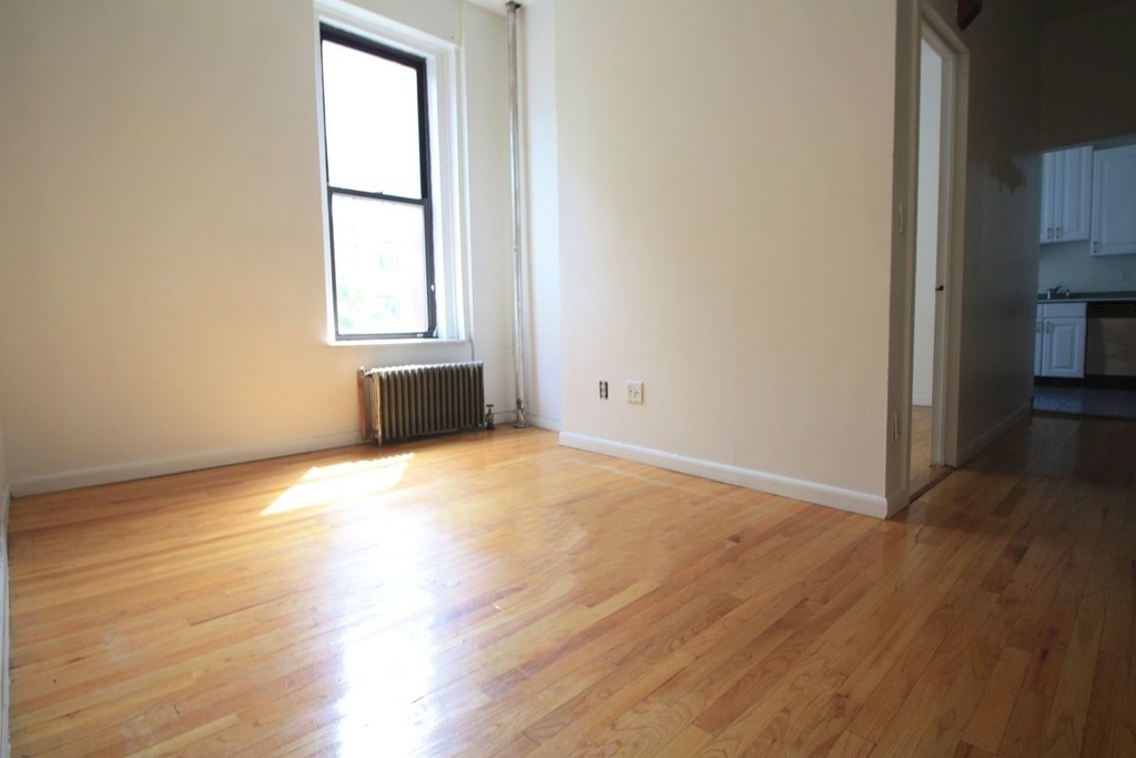 401 W. 53 St. - Photo 3