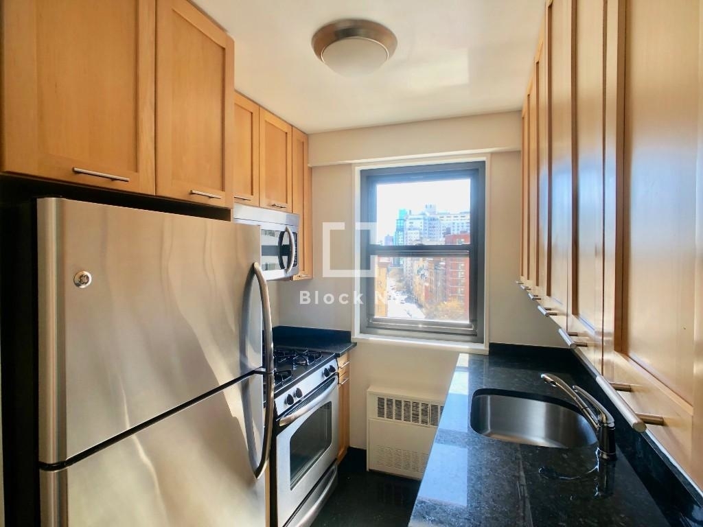 114 East 13th Street - Photo 1