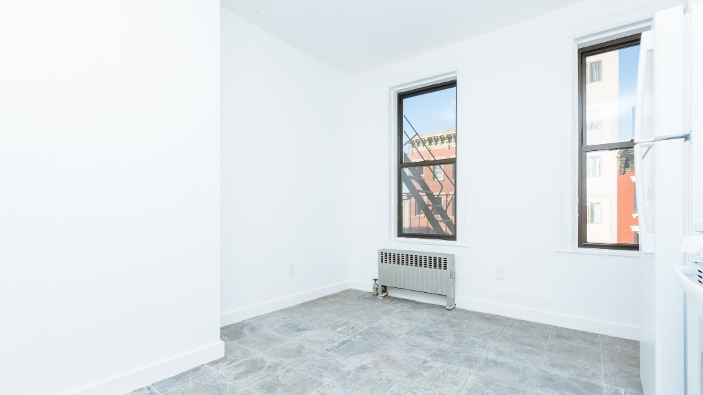 678  Grand Street - Photo 5