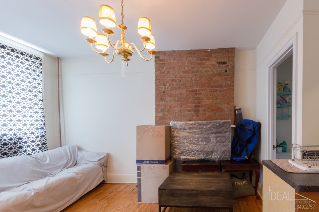 119 SMITH ST - Photo 4