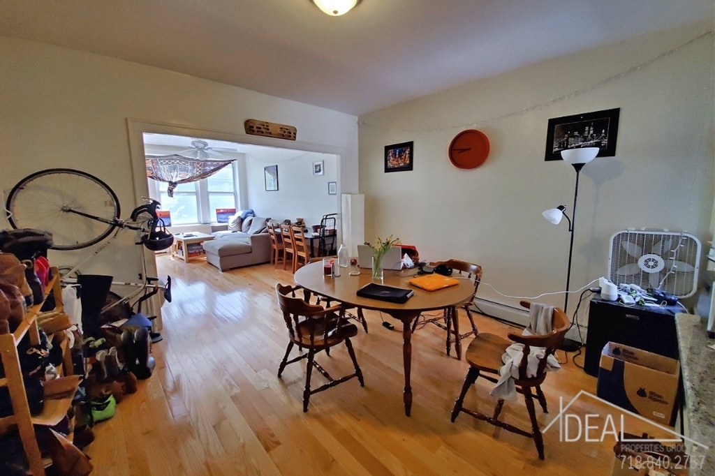 359 40th street - Photo 4