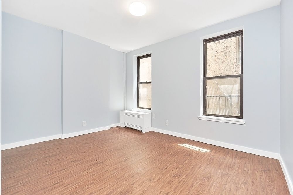 5205 5th Avenue - Photo 3