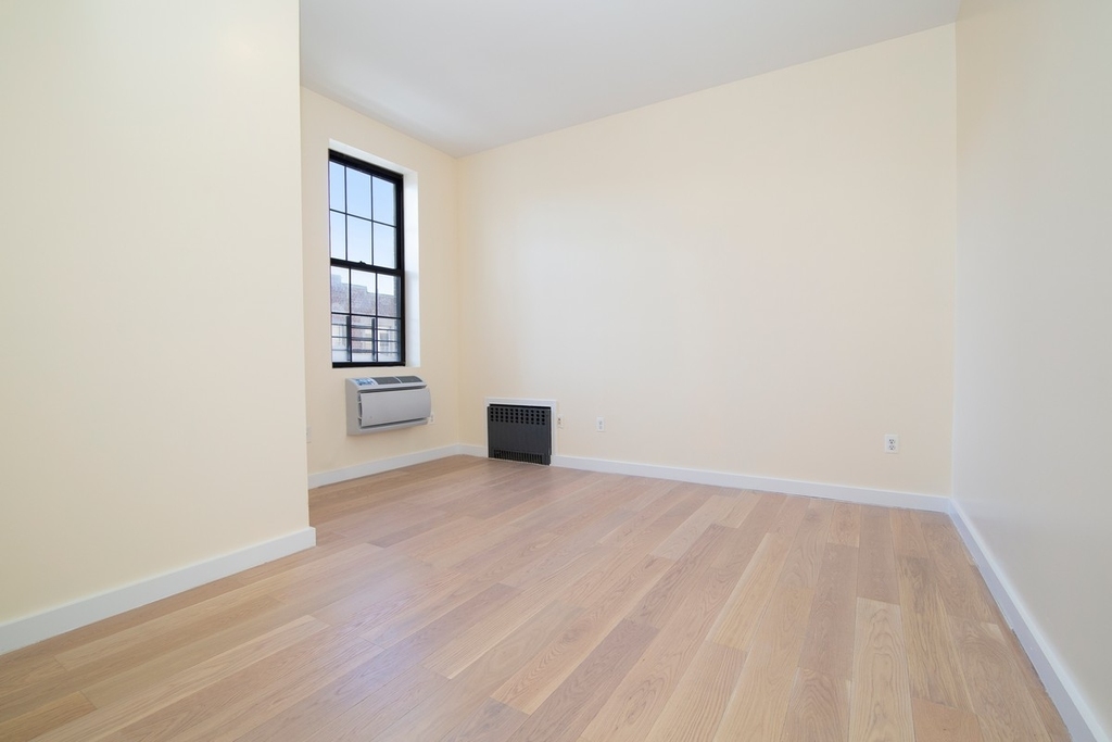 669 East 21st Street - Photo 2