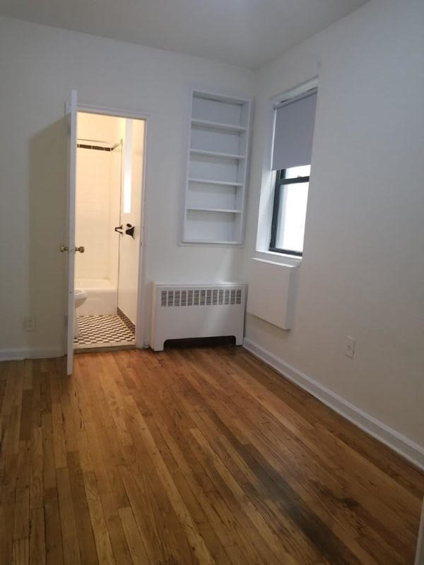 319 EAST 25 STREET - Photo 7