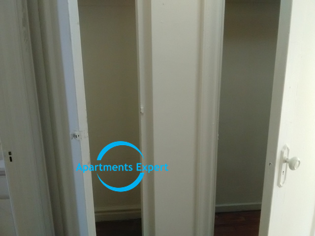 655 East 233rd St - Photo 6