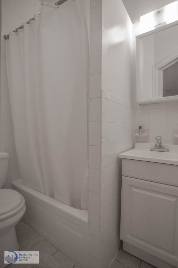 205 East 94th Street - Photo 4