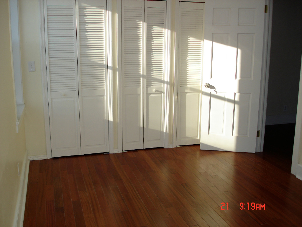 604 Irving Avenue - Photo 0