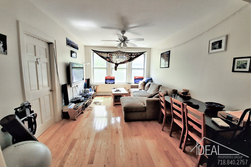 359 40th Street - Photo 1