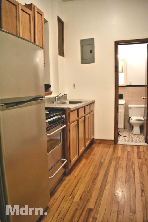 314 E 62nd St Apt 1c - Photo 0