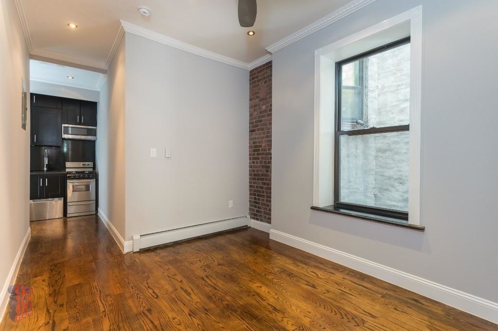 15 West 103rd Street - Photo 2