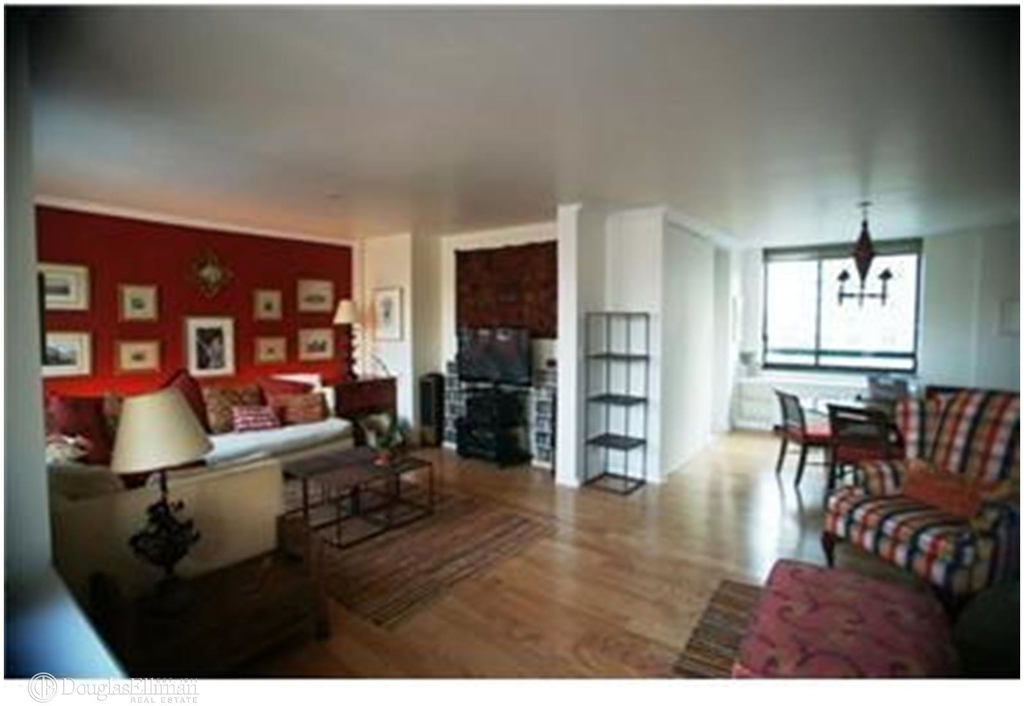 171 East 84th St - Photo 2