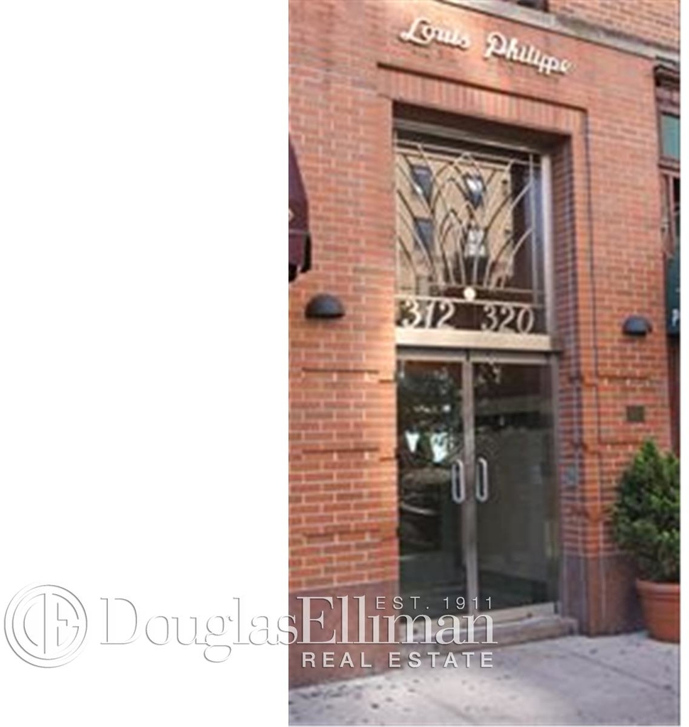 312 West 23rd St - Photo 8