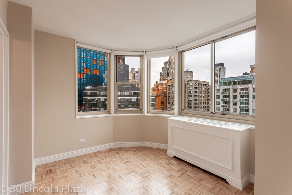 30 West 63 St - Photo 2