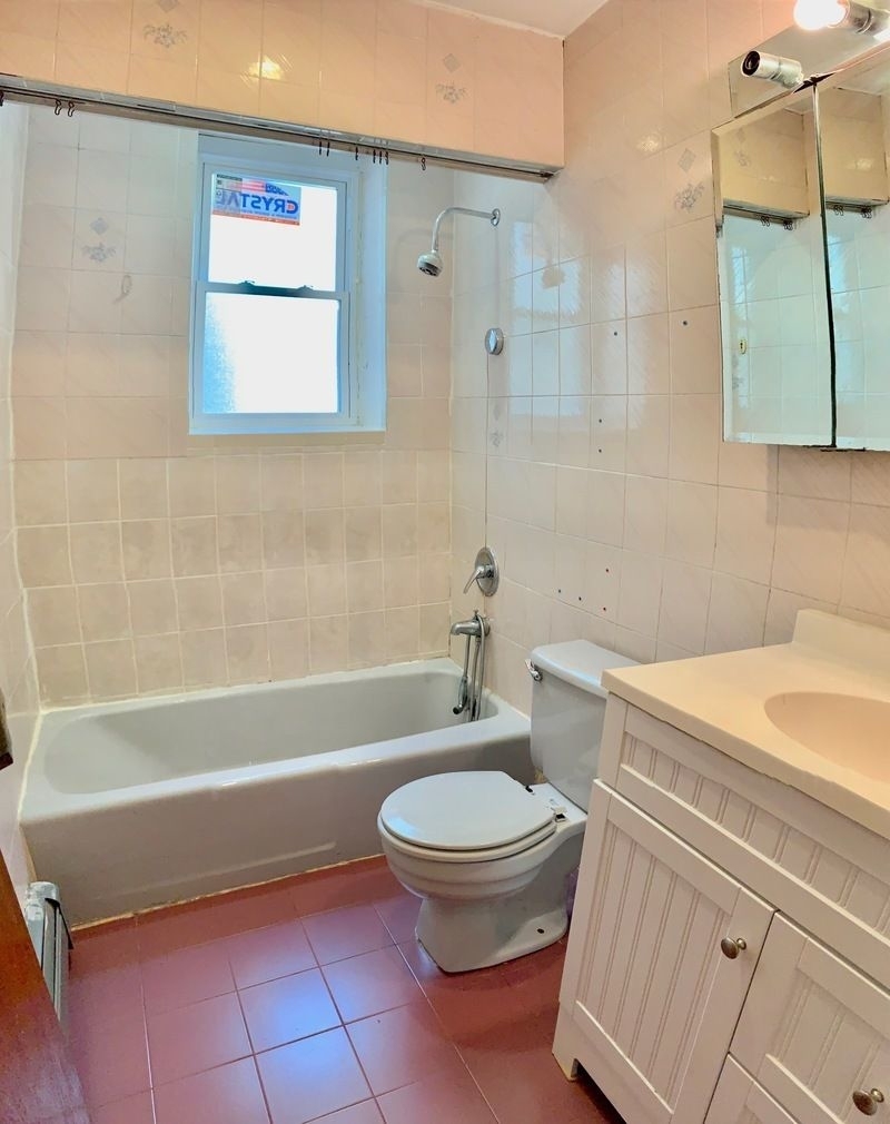 318 ditmas ave - Photo 7