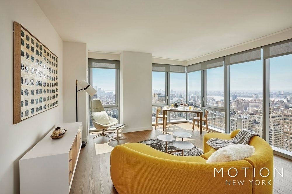 108 West 31st Street - Photo 3