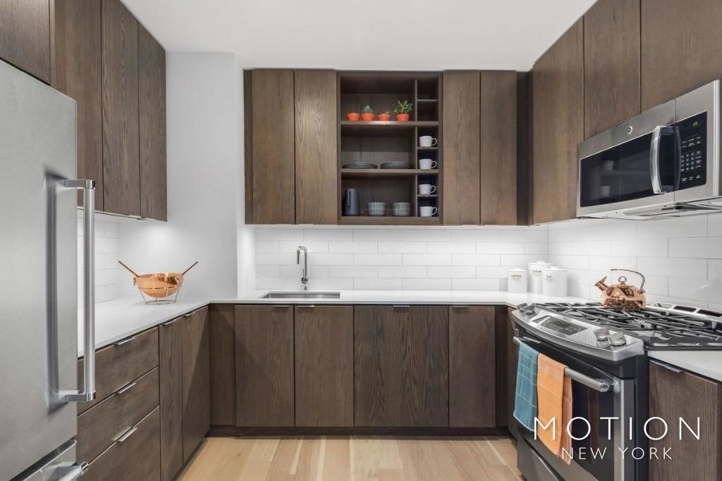 211 West 56th Street - Photo 3