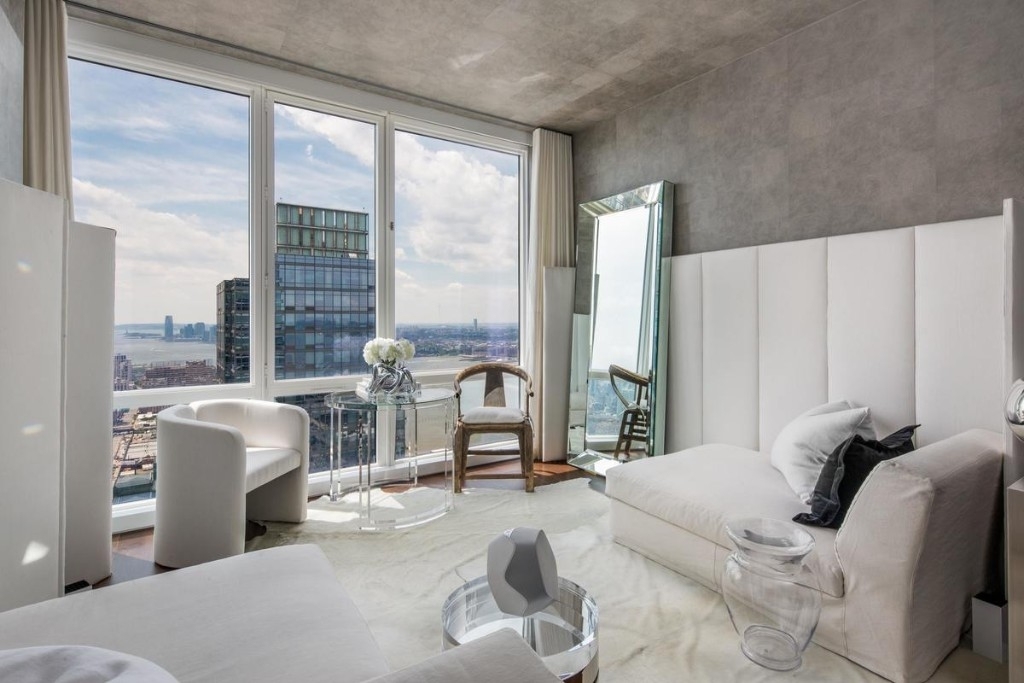 260 West 54th Street - Photo 6