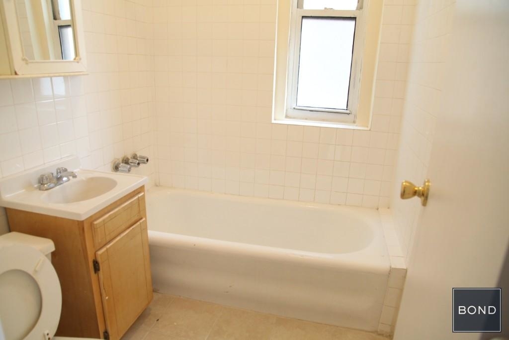 West 218 Street - Photo 6