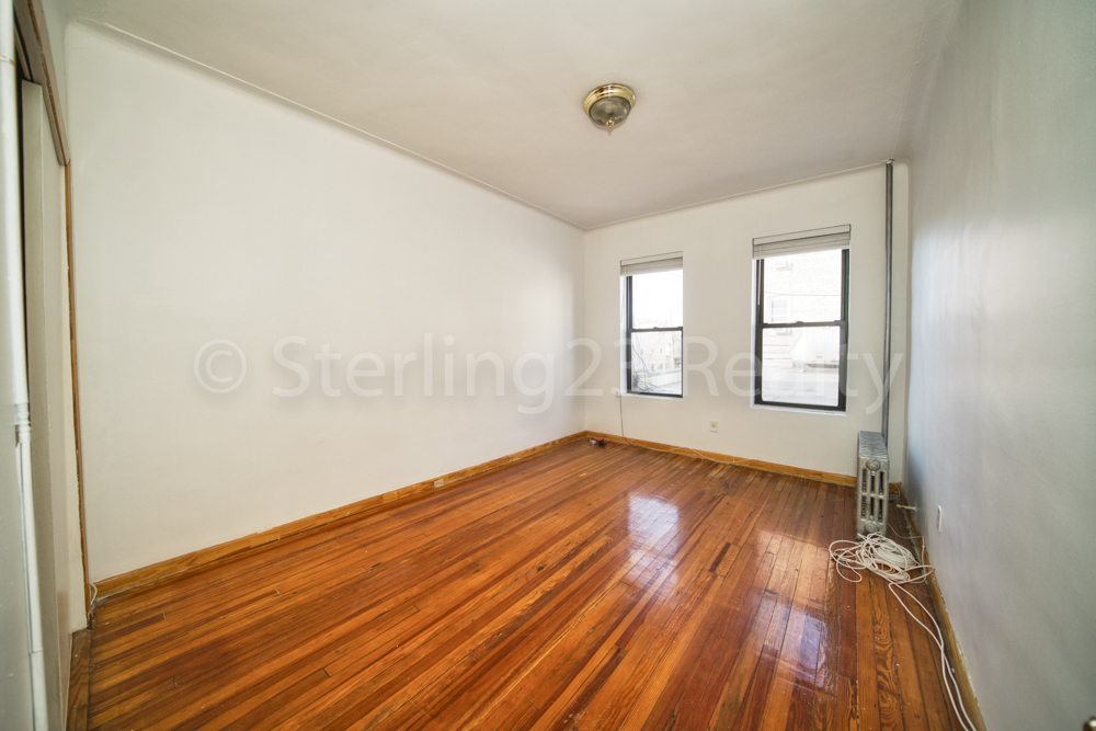 36-13 30th Avenue - Photo 3