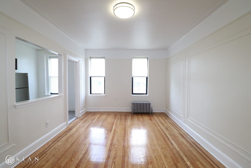 151-10 35th Avenue - Photo 4