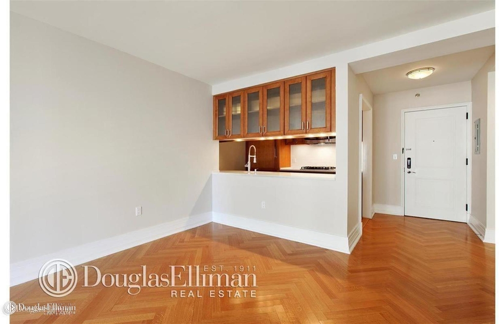 205 East 85th St - Photo 1