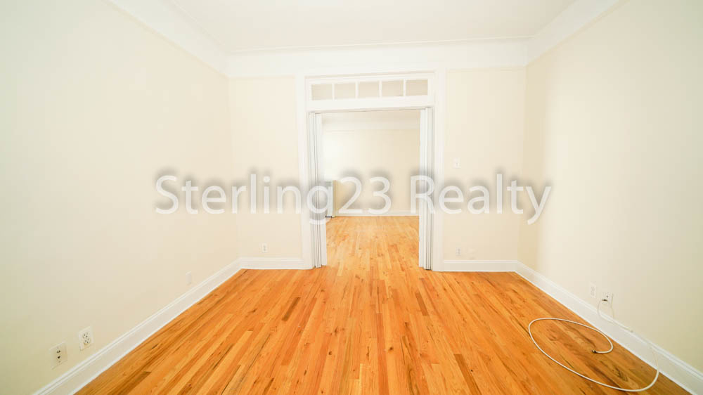 23-59 Crescent Street, Astoria, Ny, 11105 - Photo 5