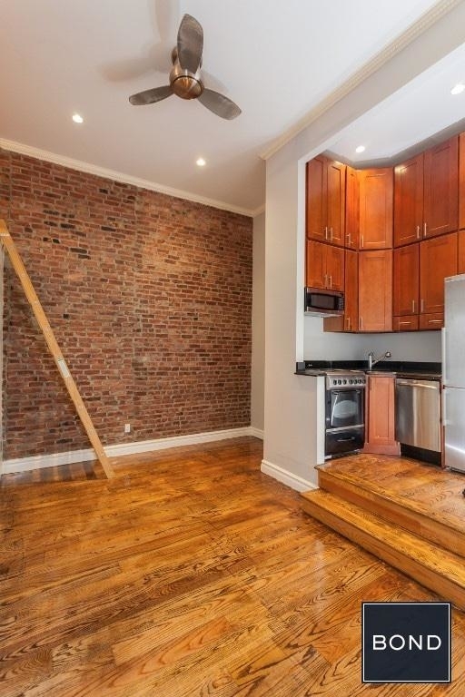 234 West 14th Street - Photo 1