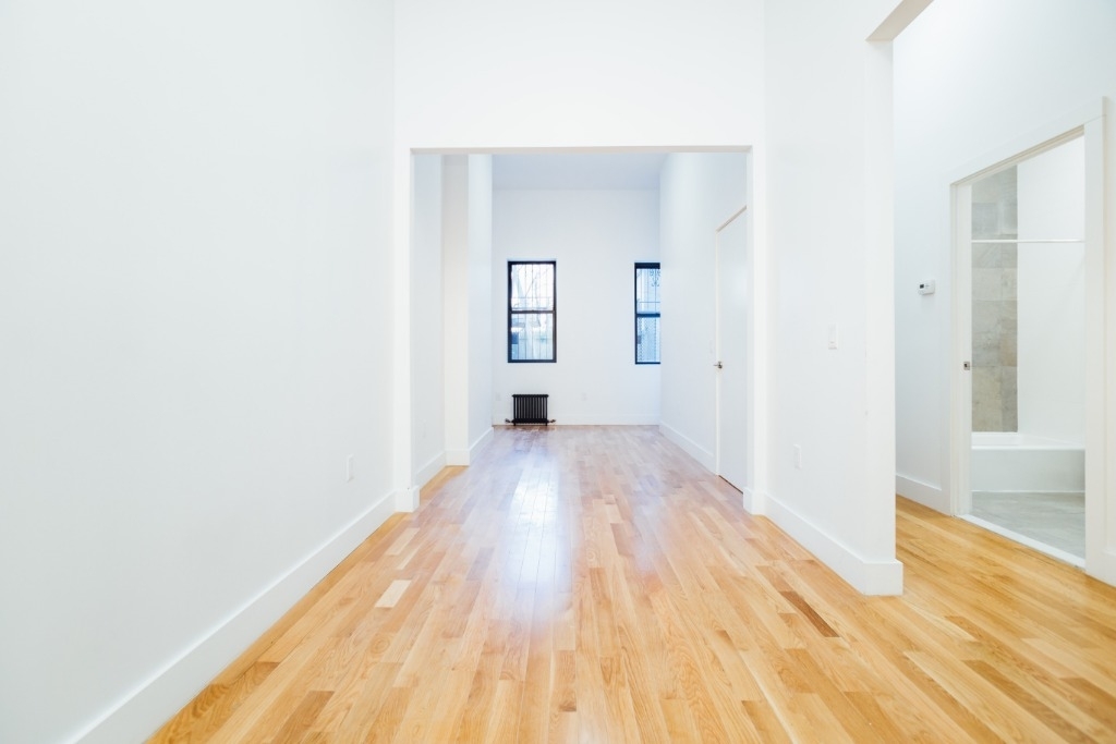 1063 Bedford ave  - Photo 5