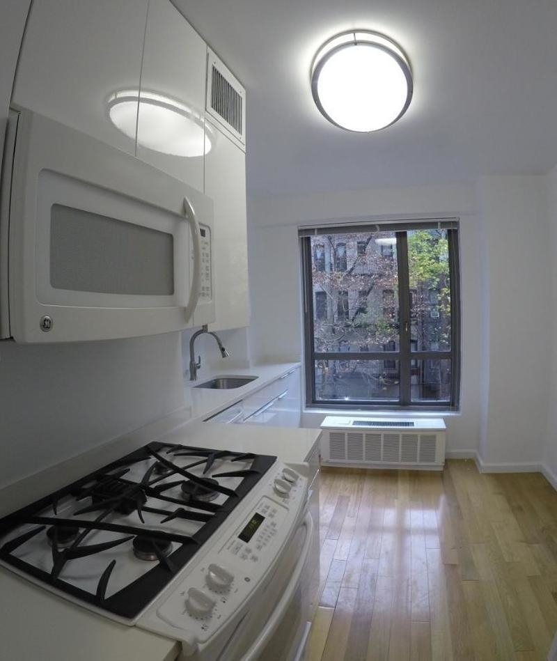 East 87th Street - Photo 1