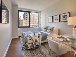 303 Tenth Avenue - Photo 0