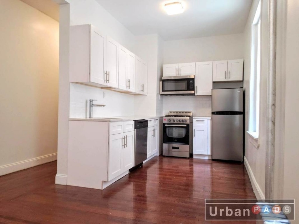 2516 Bedford Avenue - Photo 1