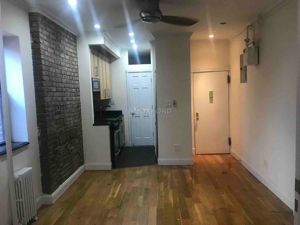 493 Second Avenue - Photo 4