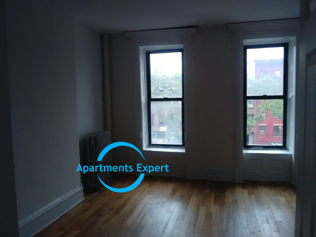 2302 Adam Clayton Powell Blvd - Photo 3