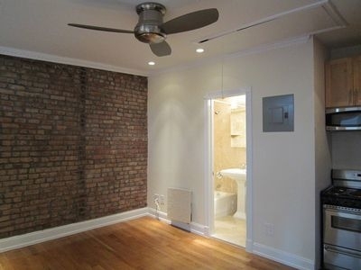 222 Avenue B - Photo 3