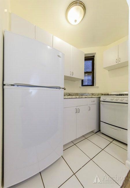 E 55th St. - Photo 2