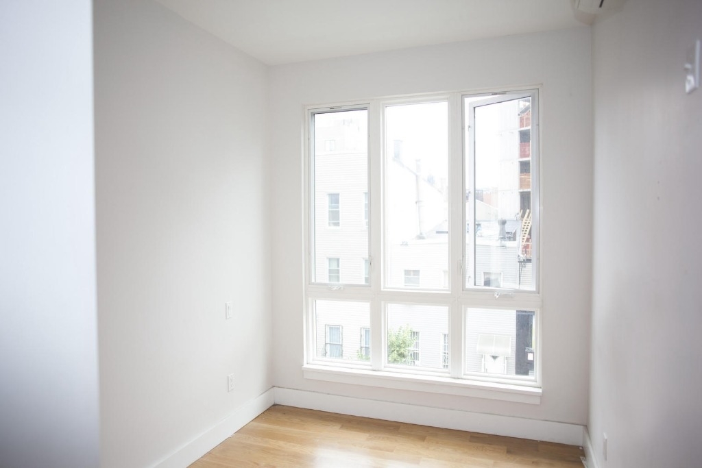 30 Fayette St - Photo 2